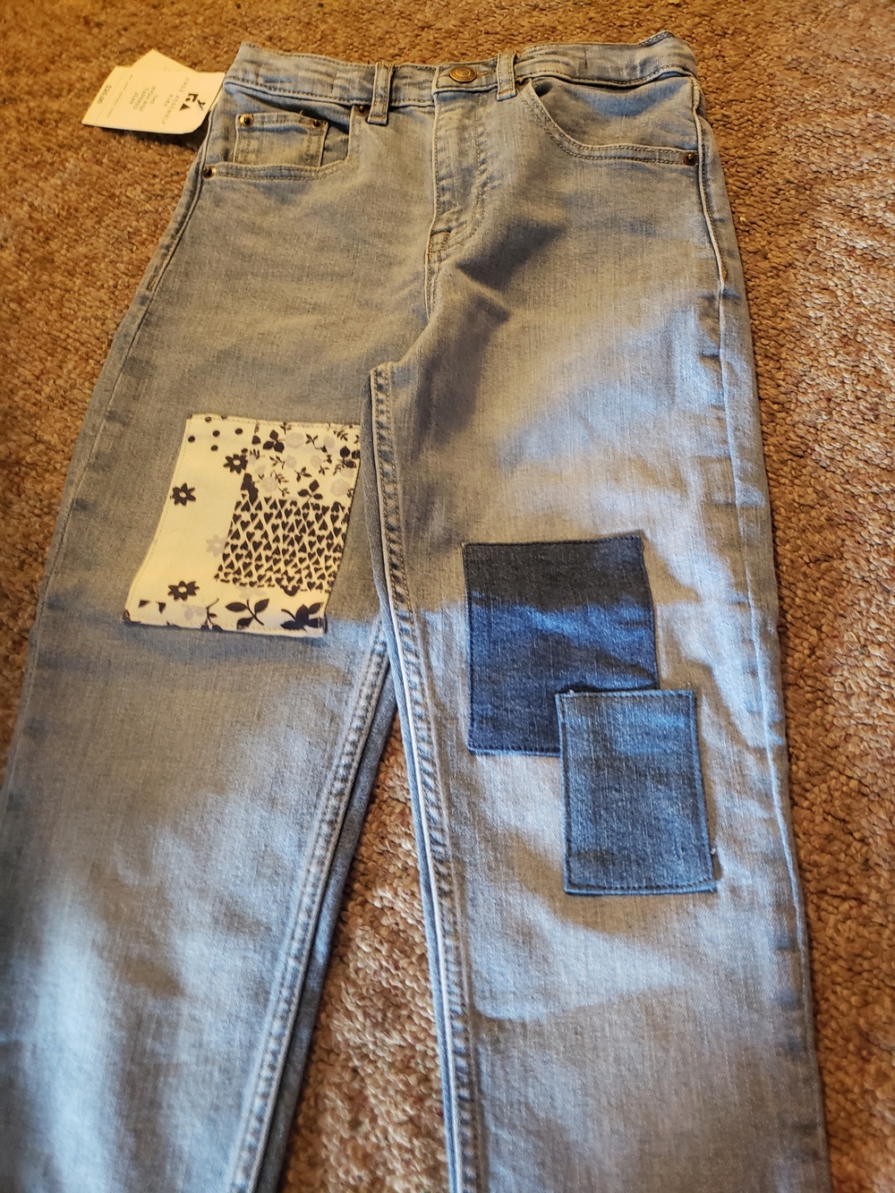 NWT Light Wash Patchwork High Rise  Kids' Jeans with Tapered LEG, Girls Size 8